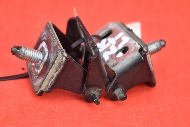 фото №7, Петля петли крышки ford fiesta mk7 5d 12r