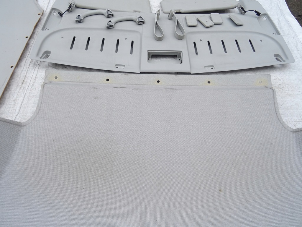 фото №7, Потолок с бардачок полка верхний перед передняя vw caddy iii 3 2k0 03-10