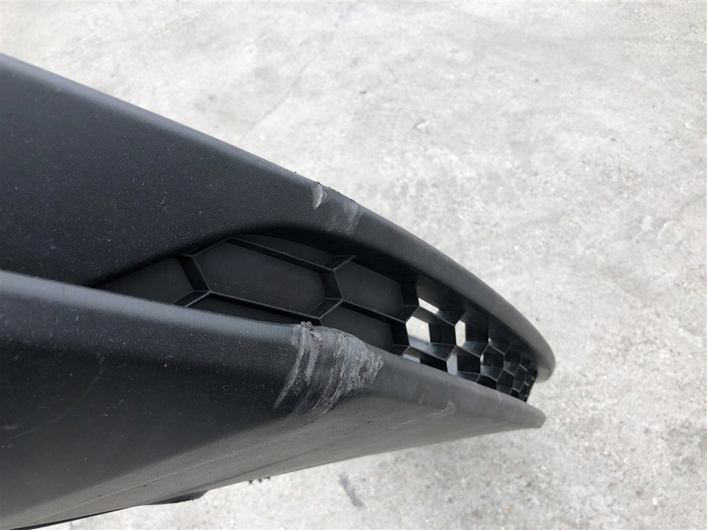 фото №7, Накладка-спойлер бампера перед 57a807061 skoda karoq 18-20r.