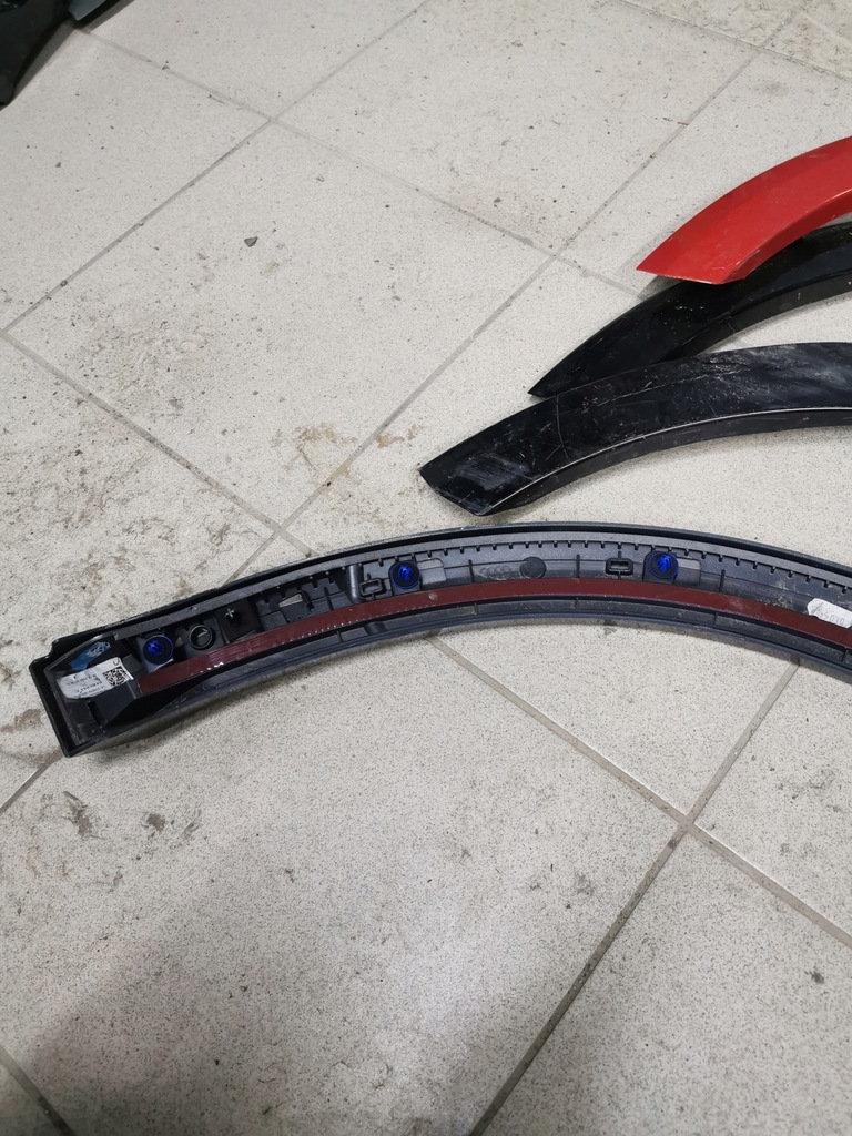 фото №12, Накладка крила audi q2 81a задня лівий правий