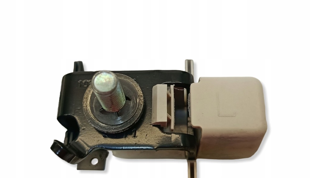 Honda cr-v iv 13-15 2,0b заглушка спинка сидіння ліва кронштейн top tether Недорого