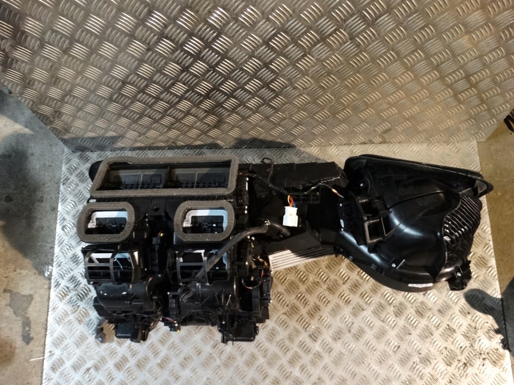 фото №3, Отопитель kpl. mercedes sl w232 r232 1