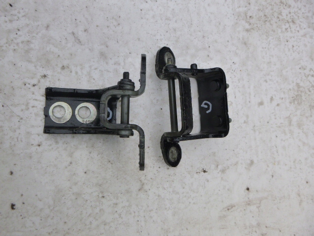 фото №1, Петлі двері лівий задня kpl. nissan micra k14 17-