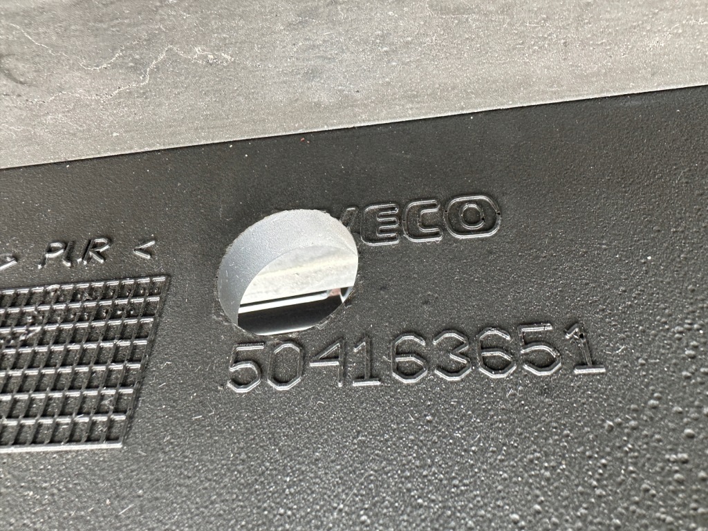 Корпус ліжко ліжко бардачок iveco stralis 504163512 504163640 504163640 Зі Шроту