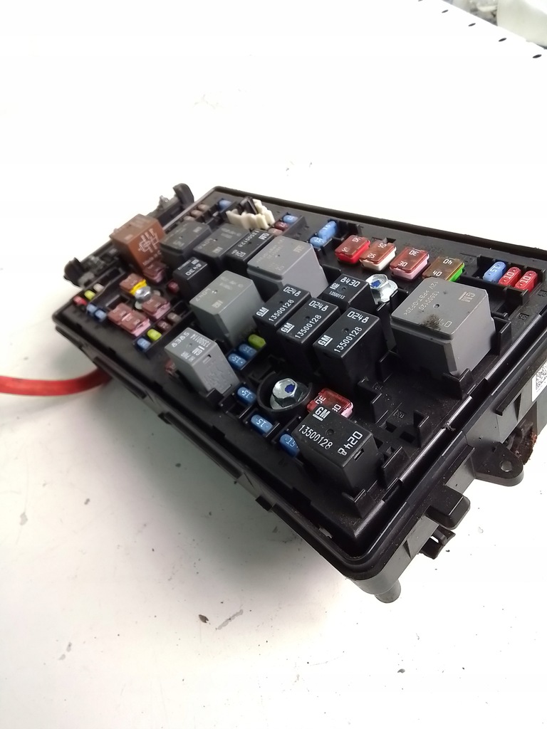 фото №1, M509 коробка запобіжників bsi opel insignia 13485544