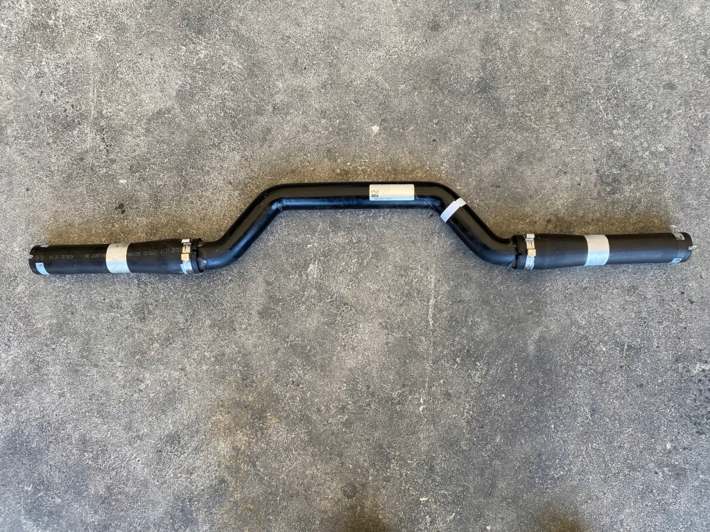 Купити Ferrari f8 tributo труба шланг пального 330105