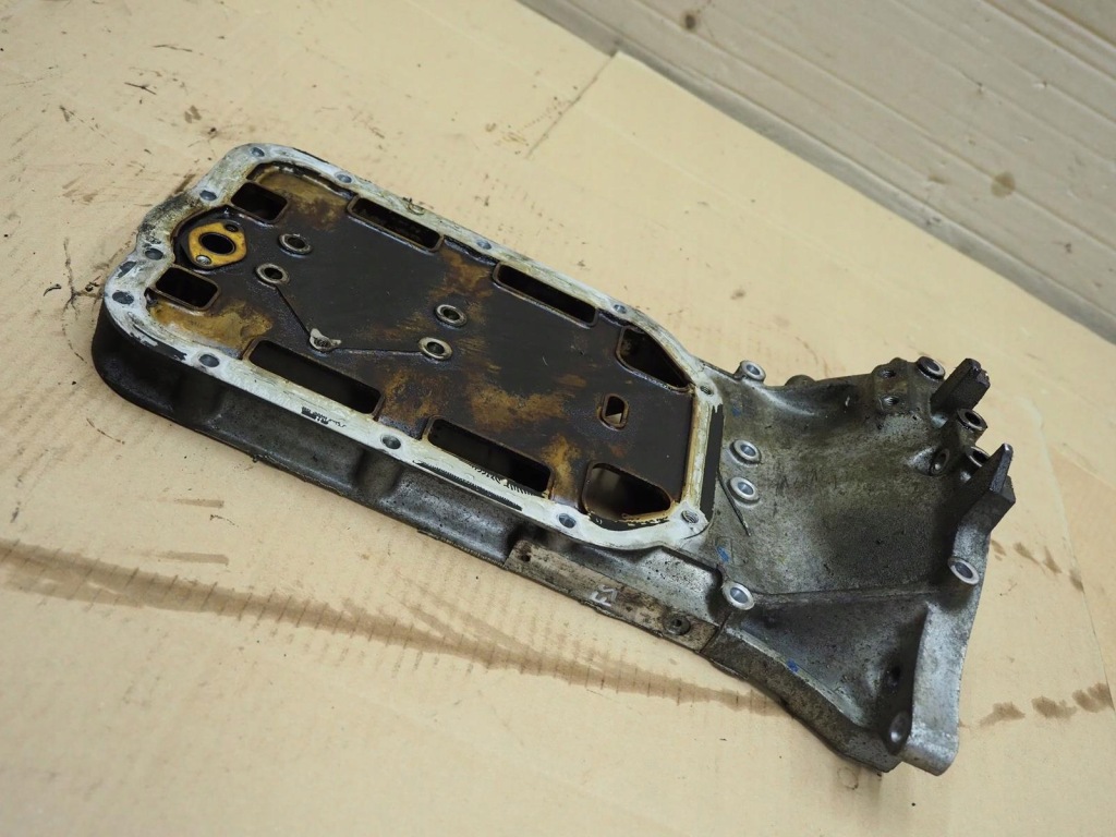 Поддон масла масляная mazda 626 ge 92-96 2.0 16v fs Доставка