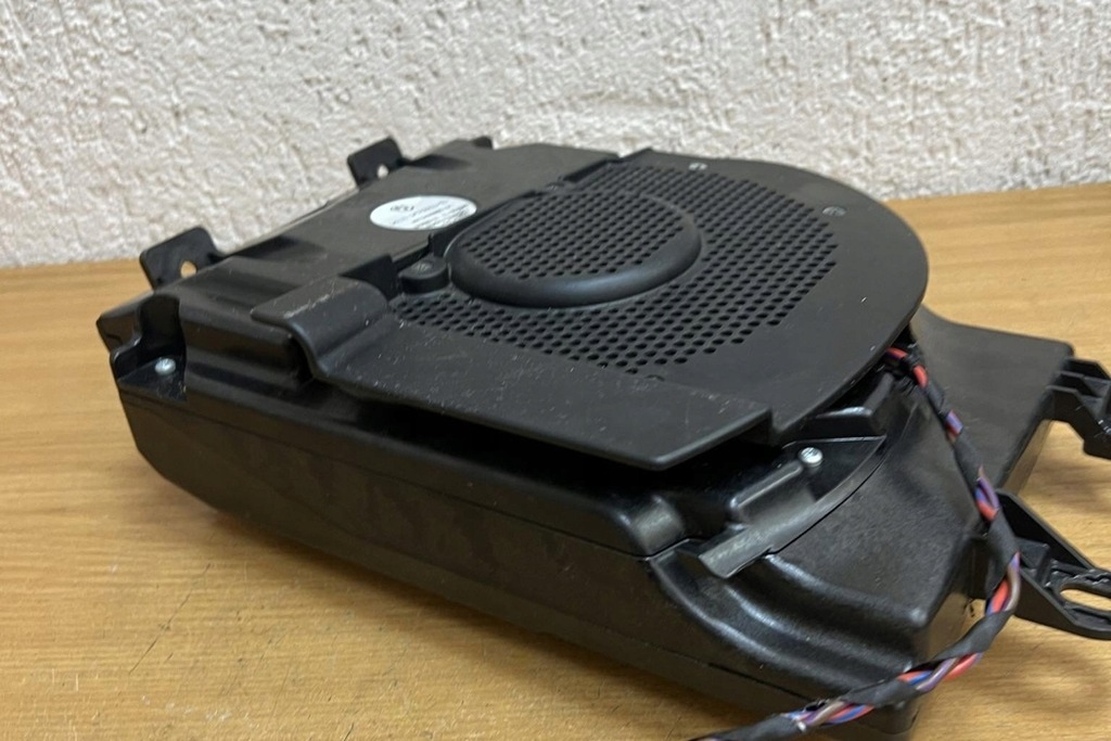 фото №8, Динамик низкочастотный pod левом сиденье bmw 7 e65, e66, e67 6513697000601