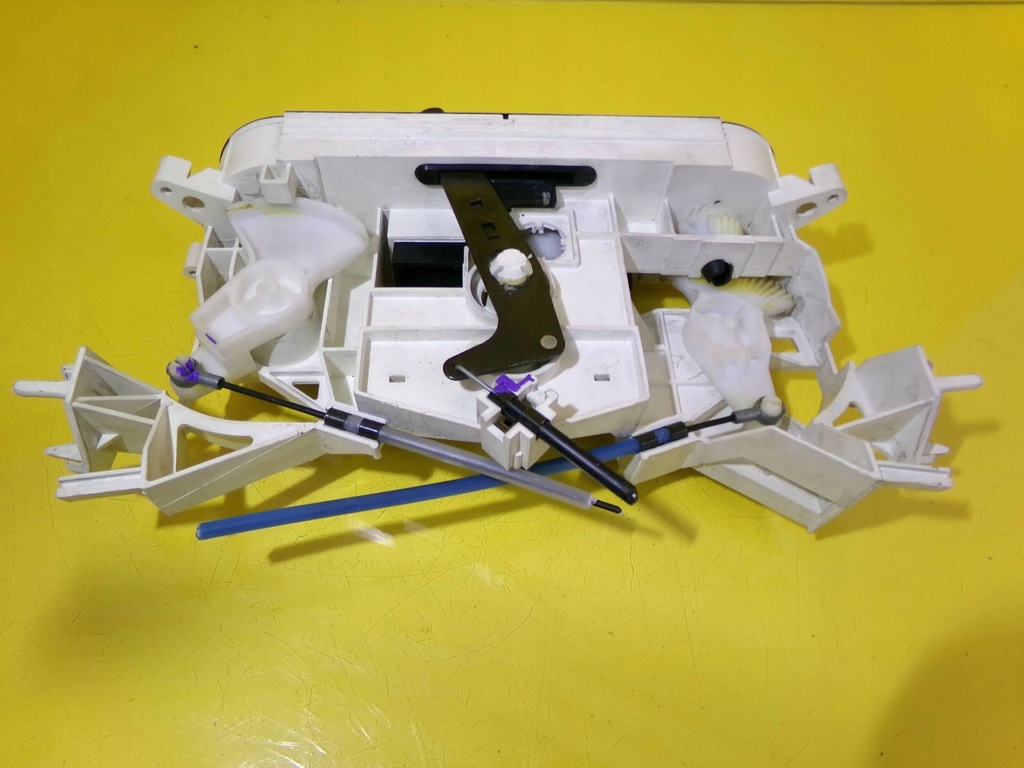 фото №8, Панель управление обдув mitsubishi lancer mr201365 nr1217