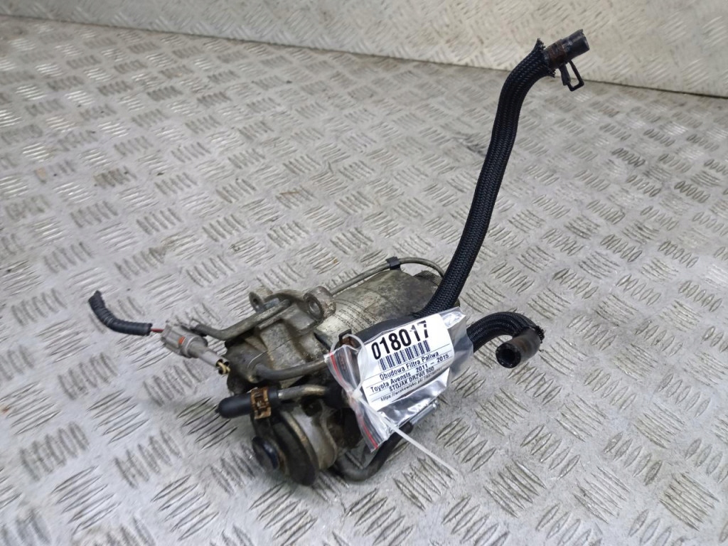 фото №1, Toyota avensis t27 lift 2.0d корпус фильтра топлива