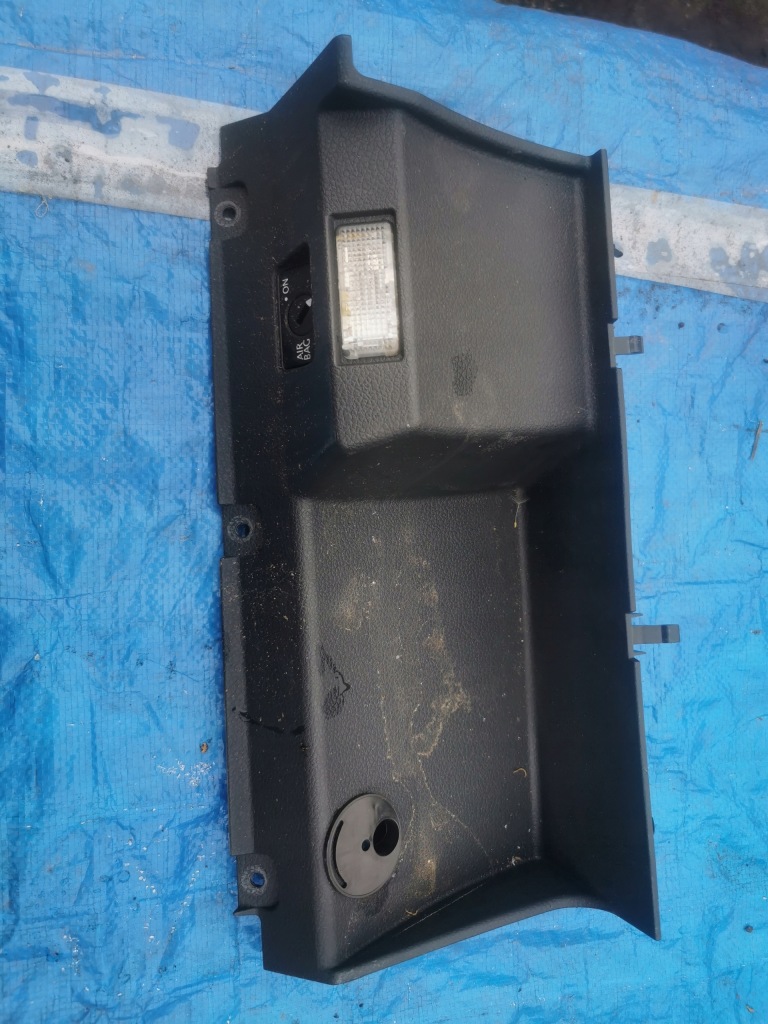 фото №1, Vw caddy 2k5 бардачок 2k5858909b