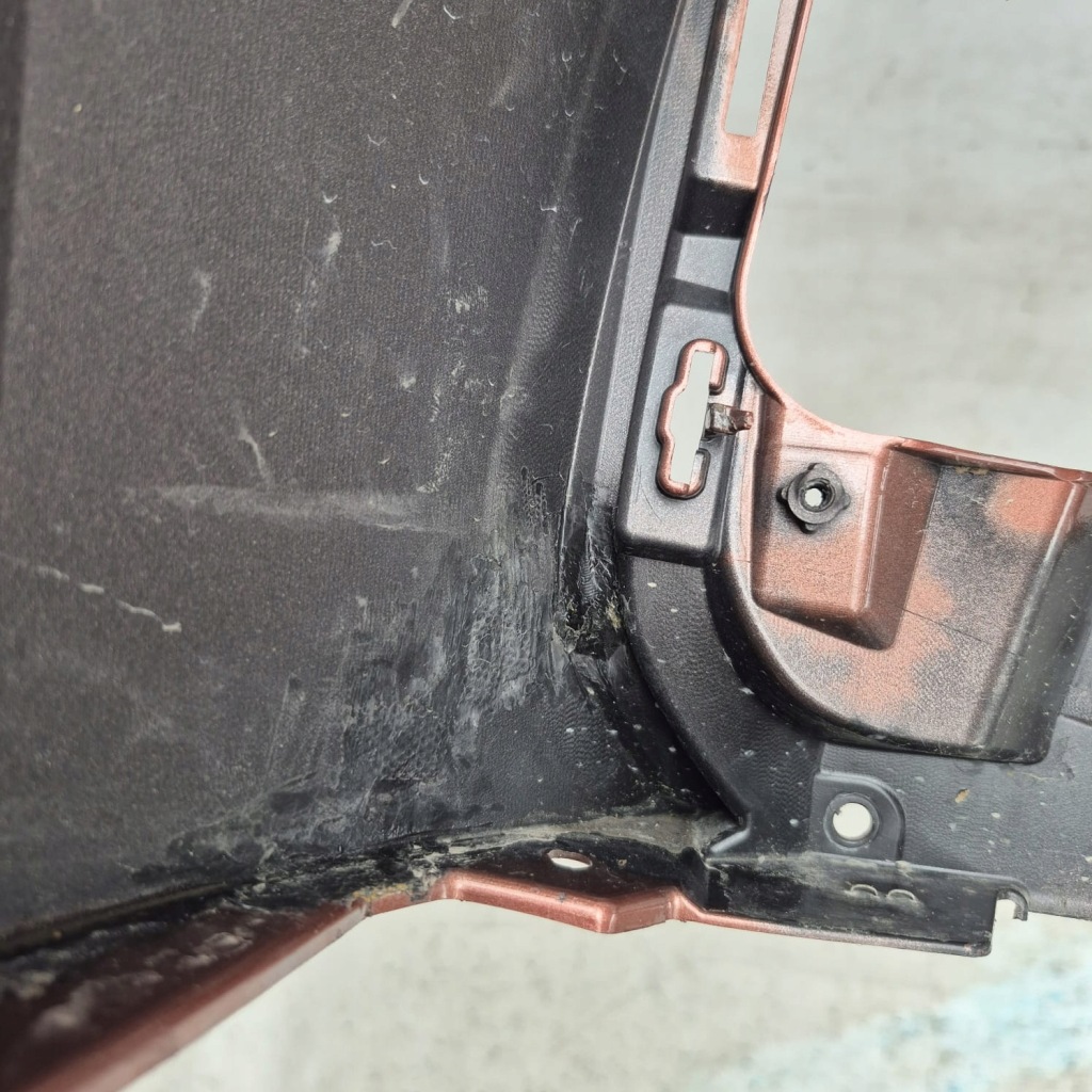 Купити Lexus lbx 23- бампер перед передній pdc