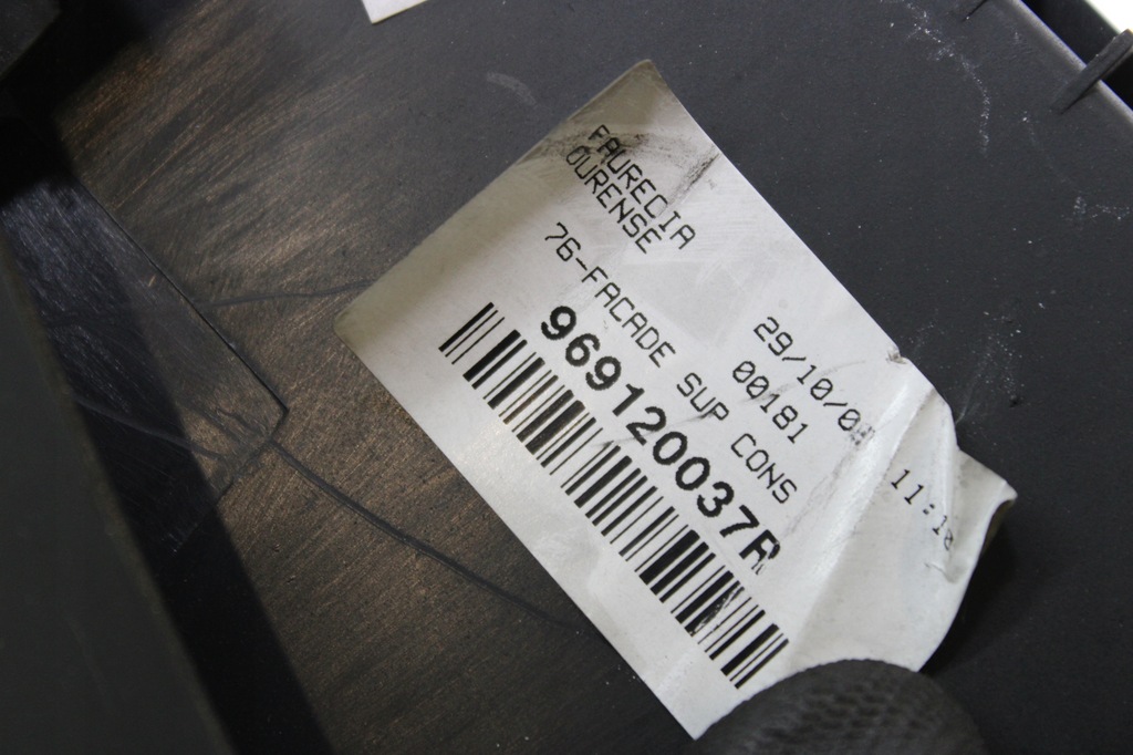 фото №6, Консоль средняя туннель renault megane iii 969120037r