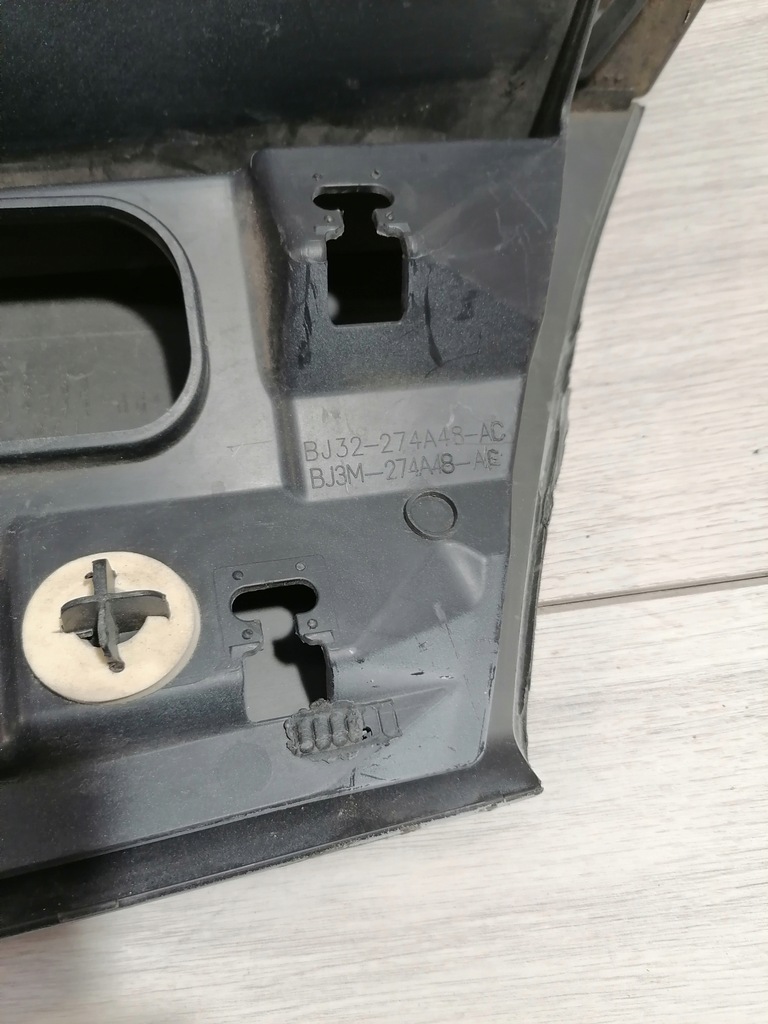 фото №8, Rr evoque молдинг дверь правый задняя bj32-274a48-a