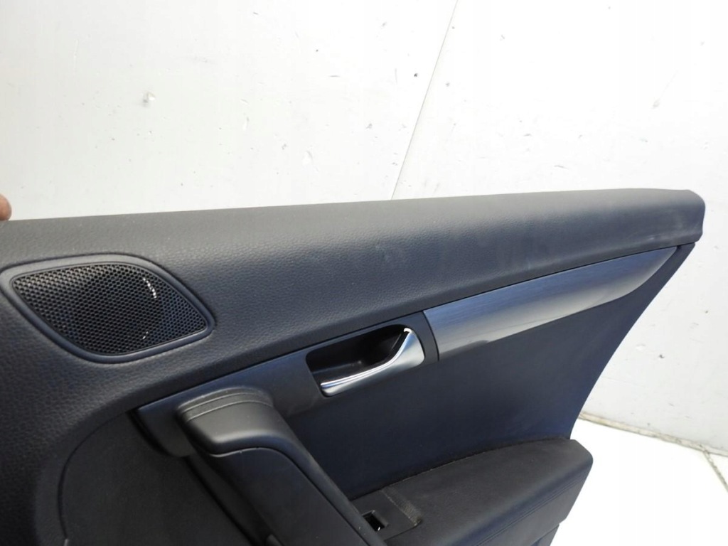 фото №7, Оббивка двері правий задня vw passat b7 kombi 3af867212