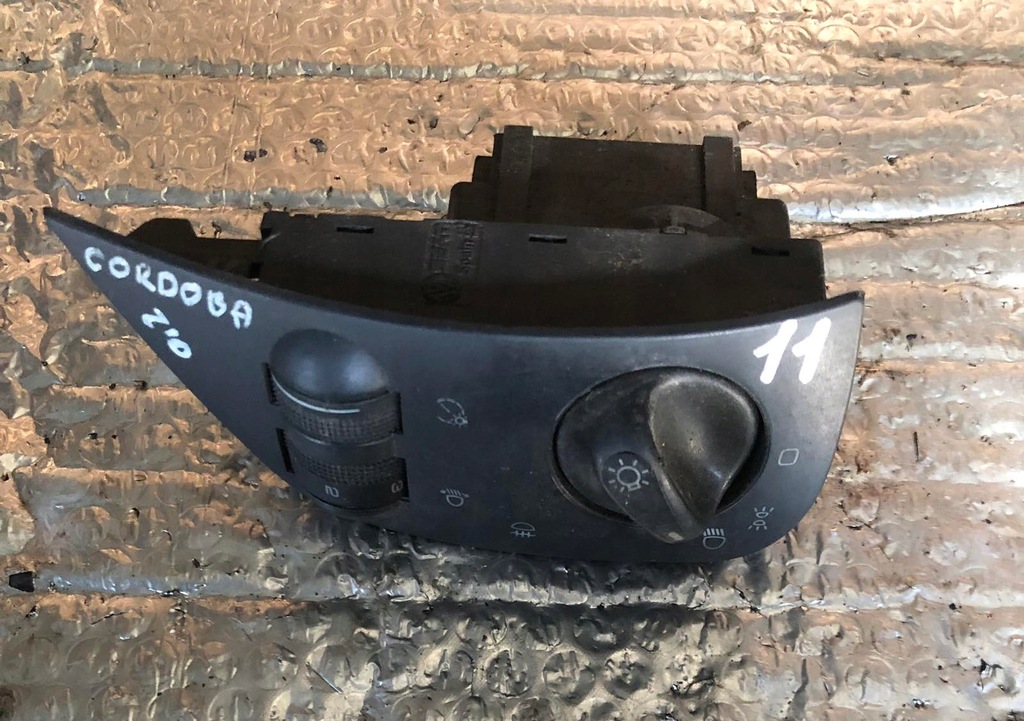 фото №1, Seat cordoba i 99 r панель перемикач світла 6k1941531b