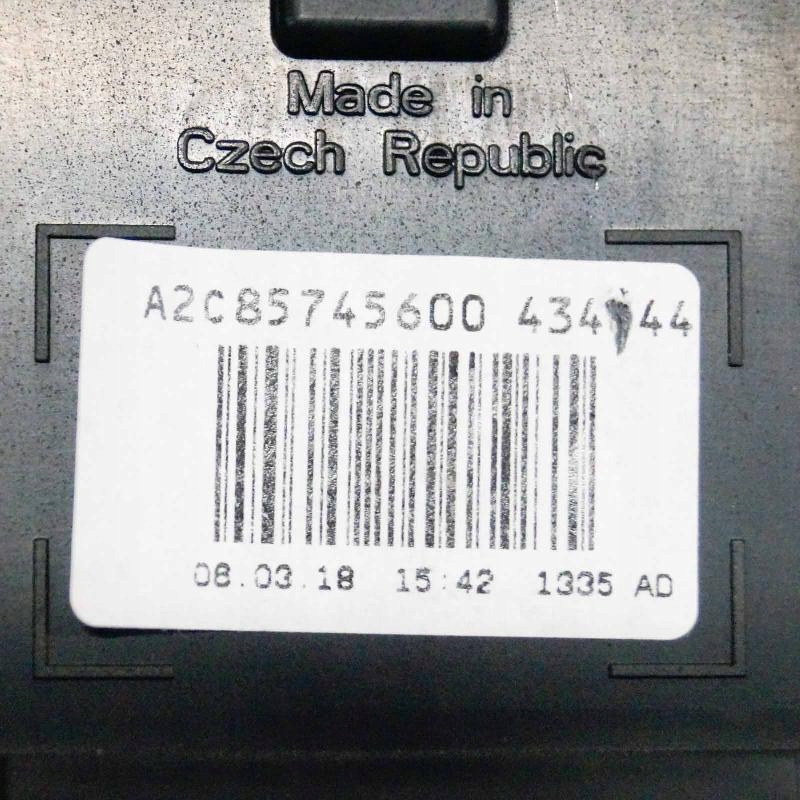 фото №10, Audi q3 8u набор индикаторов спидометр 8u0920980h 1.4tfsi kmh mph 201