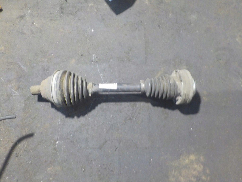 фото №1, Привідний вал лівий перед volkswagen passat b6 2.0 tdi 140km 2007r 1k0407271bj