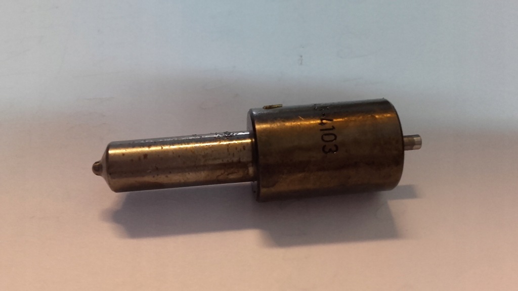 фото №1, Tatra v12 наконечник впрыска распылитель 4103 lublin