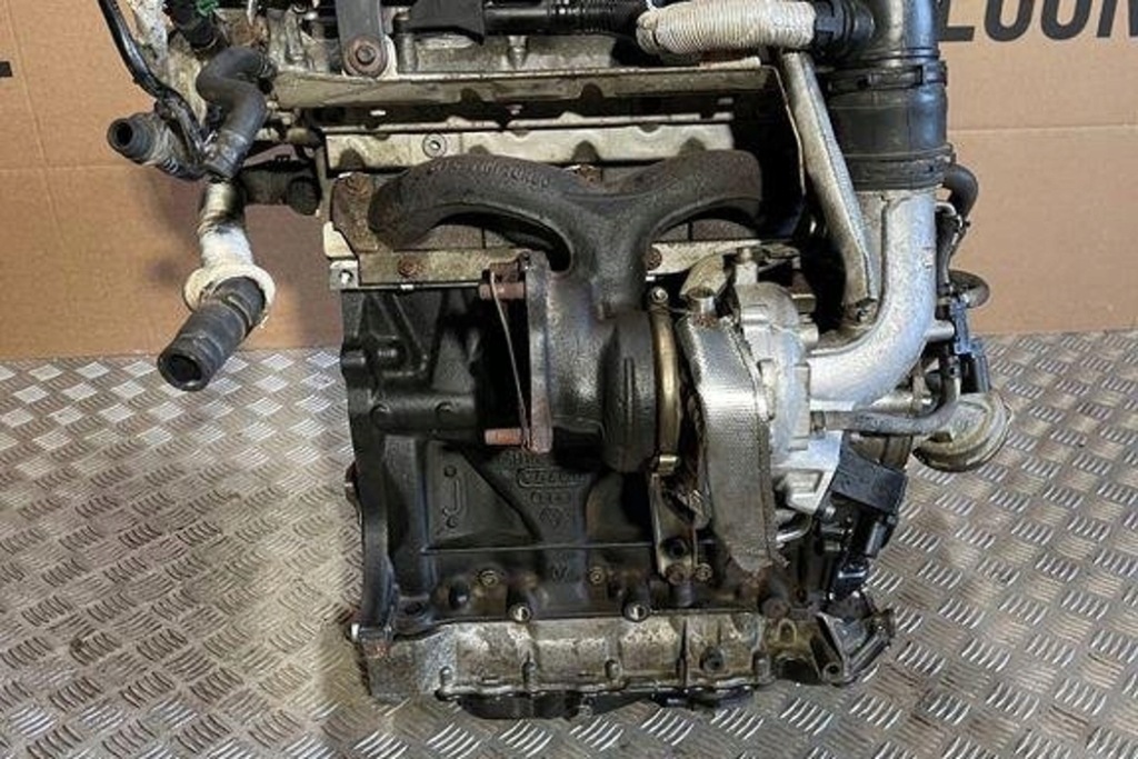 Двигун audi a3 кабріолет  8v7, 8ve caw 2.0l бензиновий 2010 Оригінал