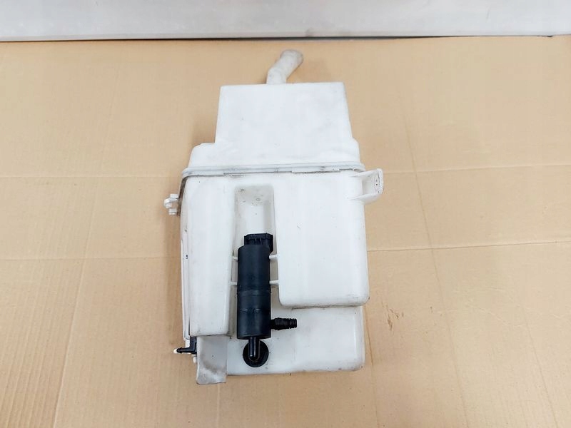 фото №6, Toyota avensis t25 бачок омывателя ксенон