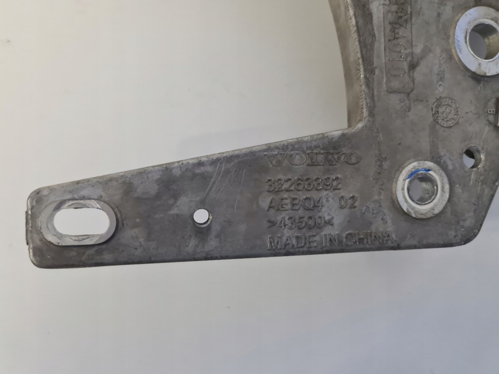 фото №4, Кронштейн кронштейн акумулятора лівий задня polestar 2 ii 2020-