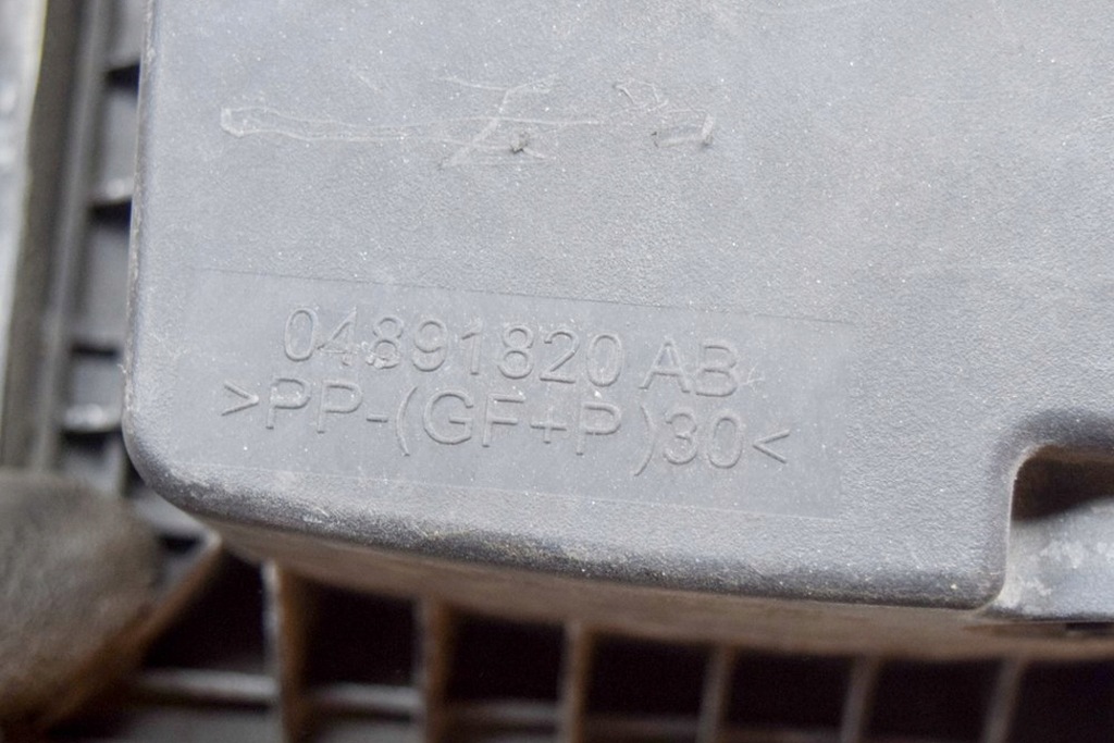 фото №6, Jeep patriot mk74 фильтр воздуха box 04891820ab 2.0 дизель 103kw 2008