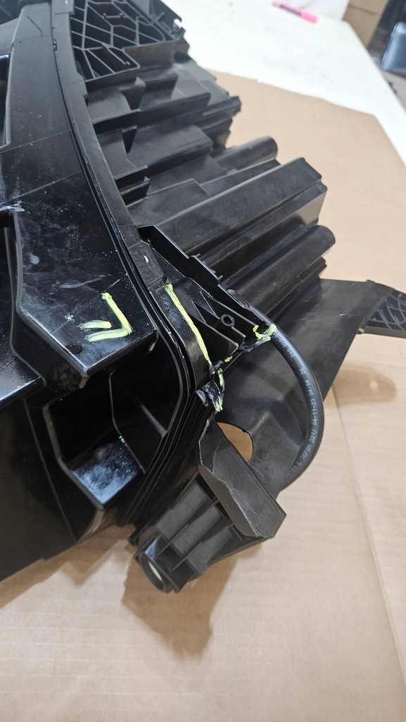 фото №10, Лампа левая перед передняя skoda enyaq 5lb941015a