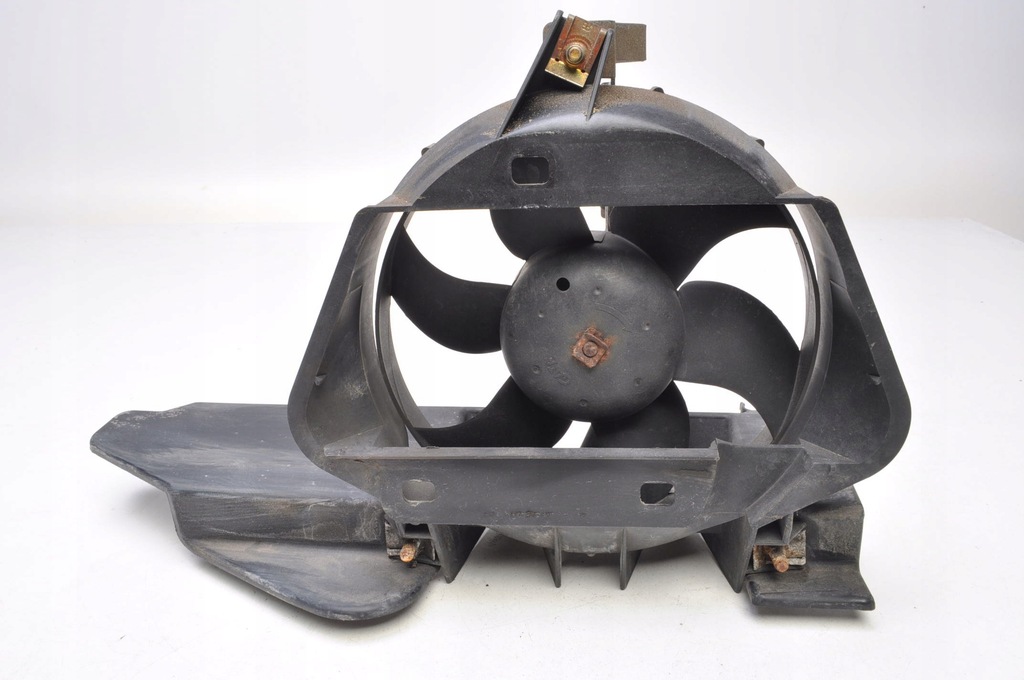 фото №7, Porsche boxster 986 2.7 вентилятор радиатора корпус 98662403601