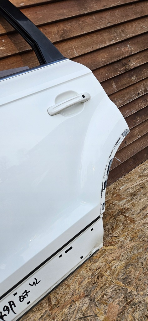 фото №8, Дверь левый задняя задние audi q7 4l lr9a