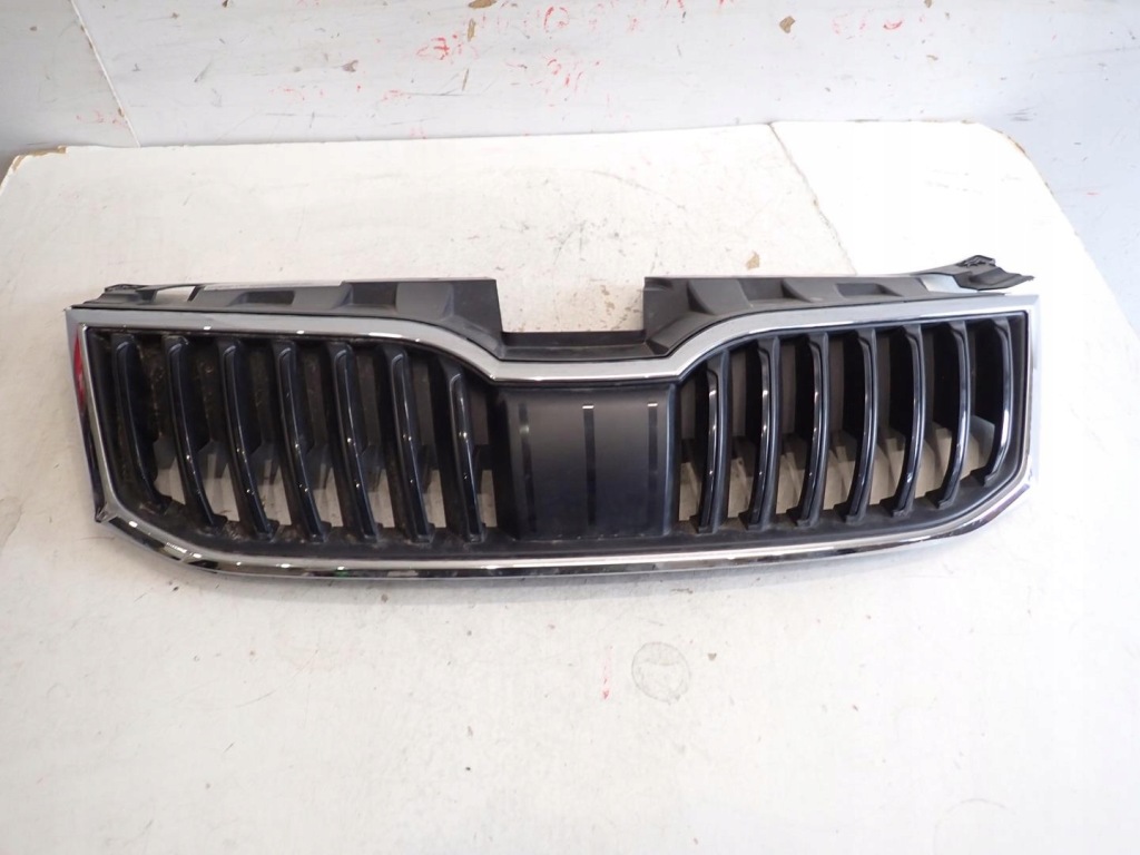 фото №1, Решітка радіатора skoda octavia iii lift 2016- 5e0853653a
