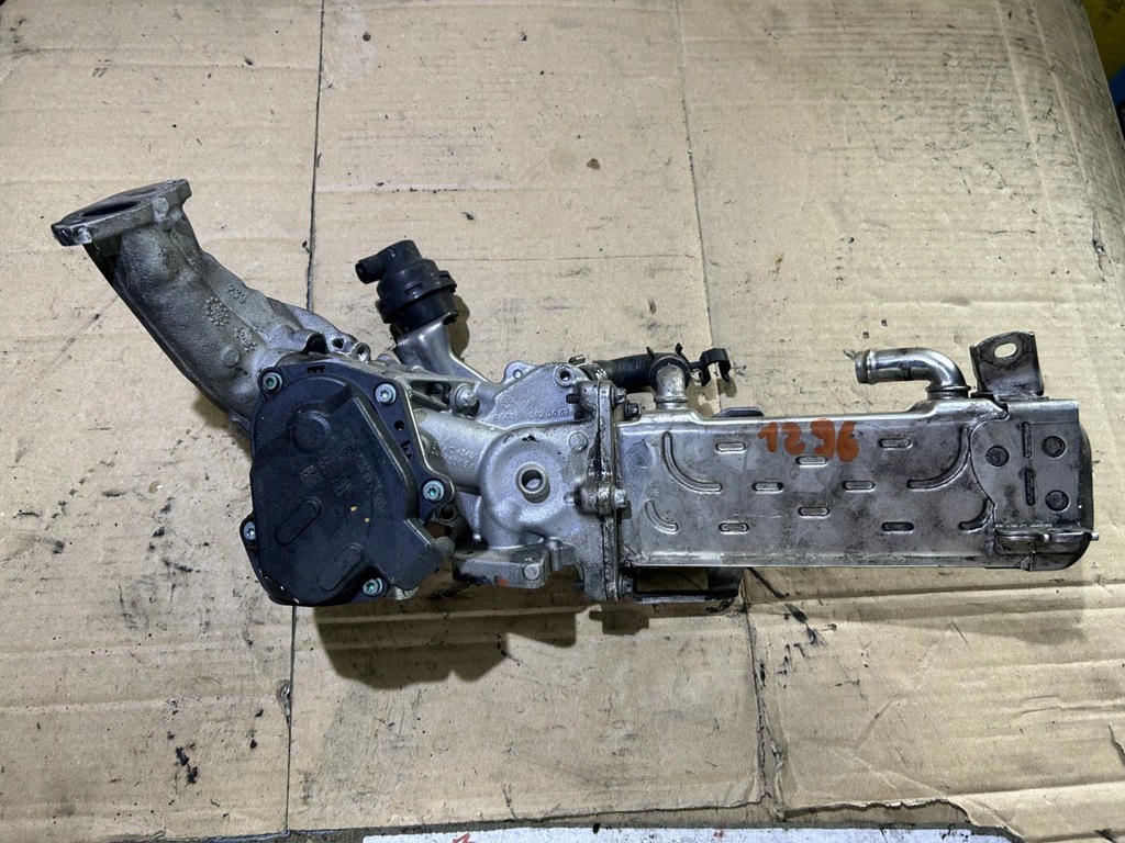 фото №1, Радиатор выхлопных газов клапан egr mercedes 2.2 cdi om651 a6511400675