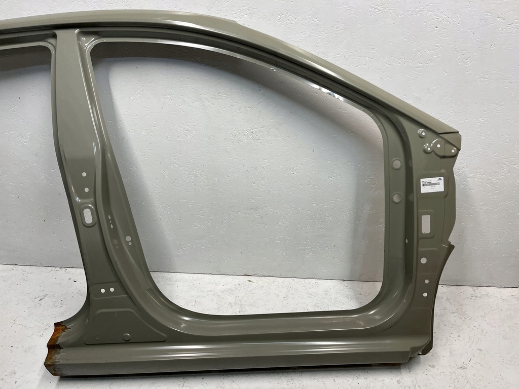 фото №1, Hyundai i20 iii 2020 - обшивка порог блок двигателя правый