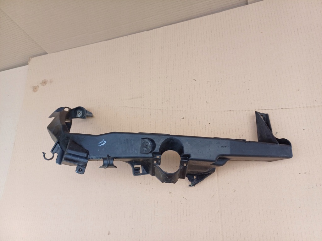 фото №1, Направляющая pod фара правый bmw 3 e91 nr. 7116708