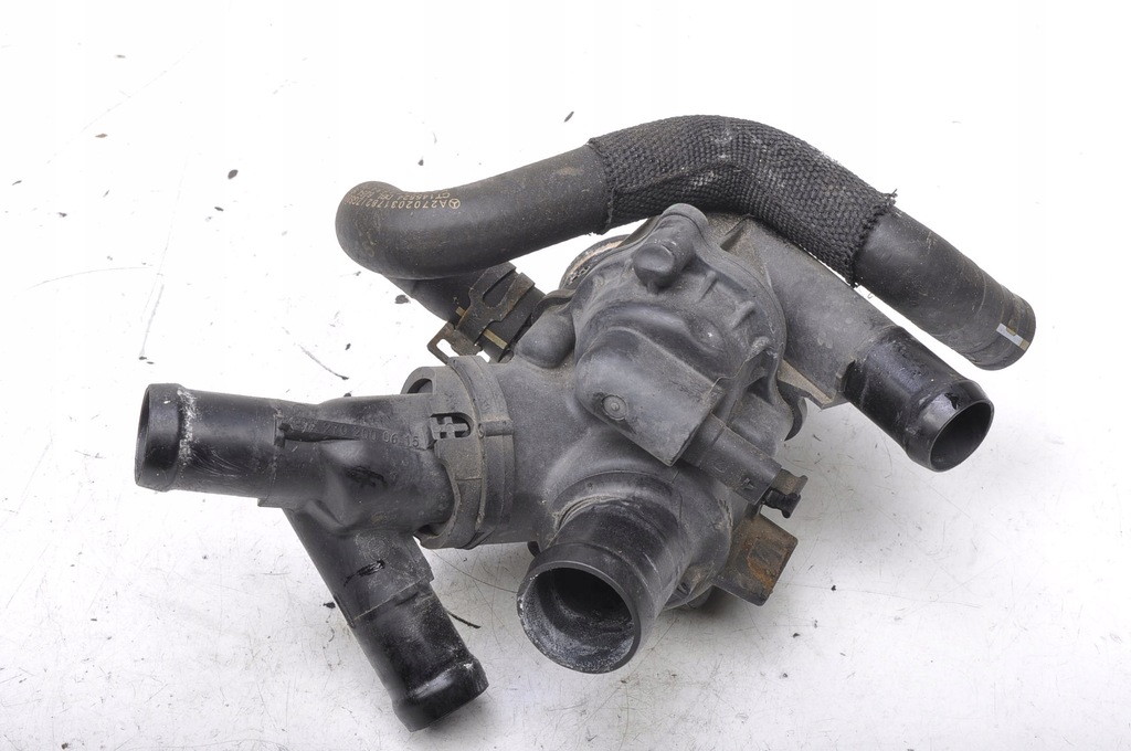 фото №1, Mercedes x117 1.6 корпус термостата a2702000615