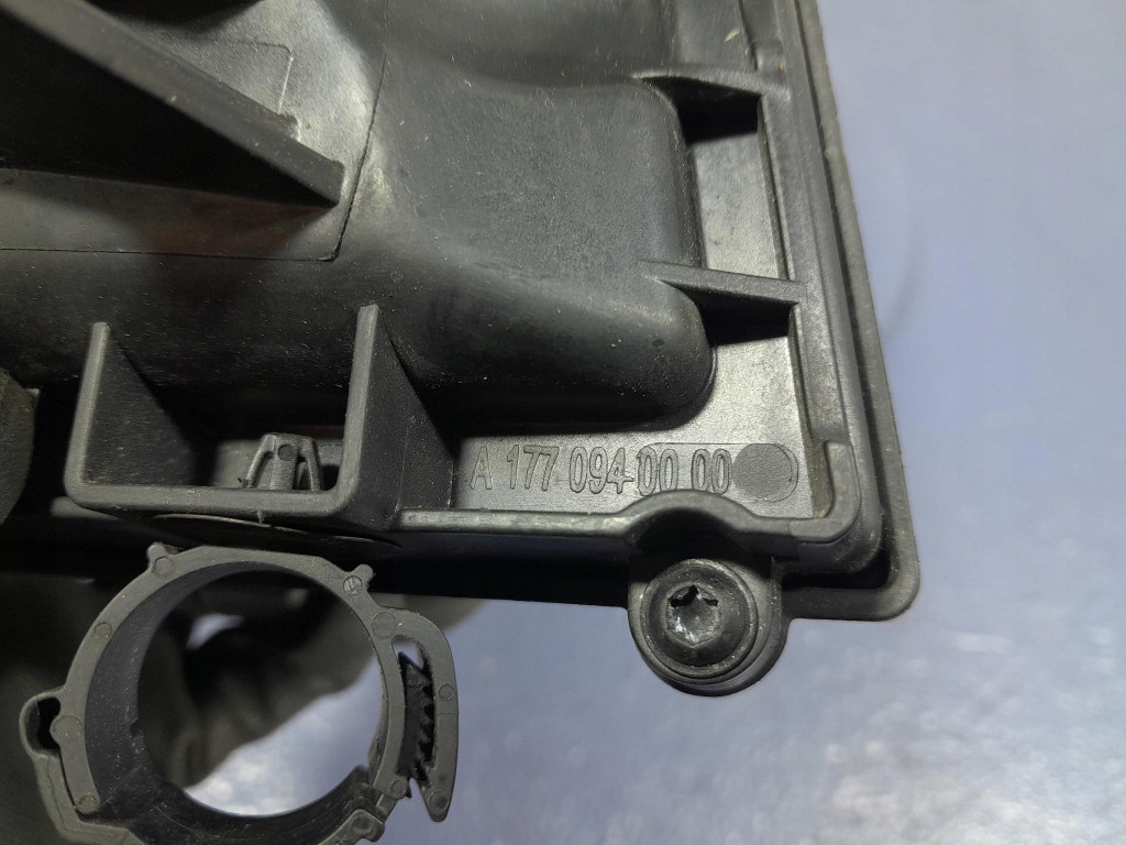 Mercedes amg gt 4 door w290 4.0 v8 639 km корпус фильтра воздуха с Разборки