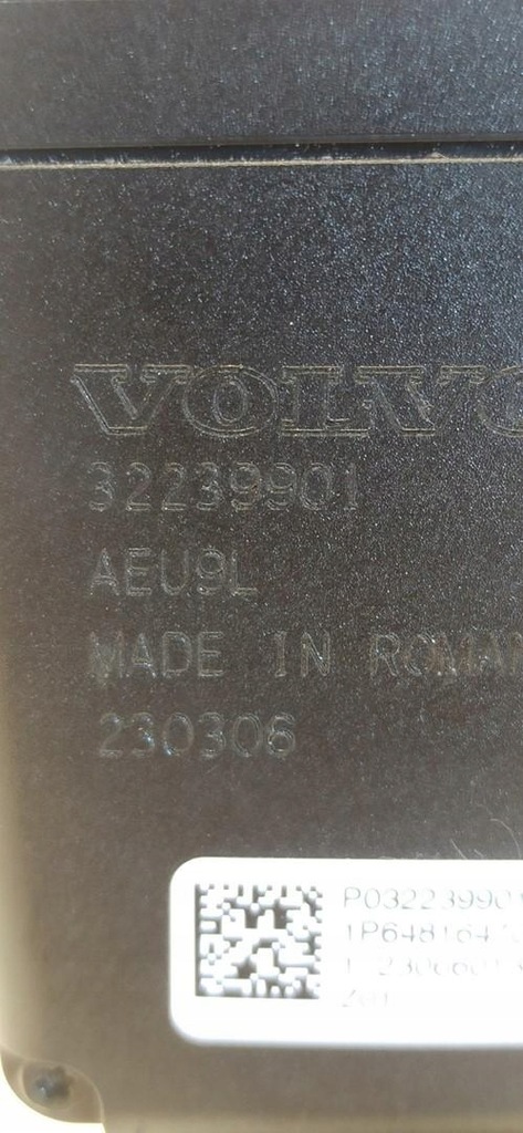 фото №5, Volvo xc40 клипса поперечина 32239901