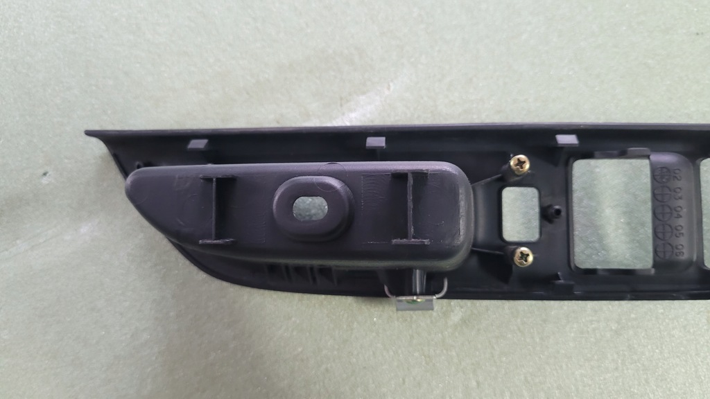 фото №8, Mazda 6 i рамка переключателя окон gj6a684l6