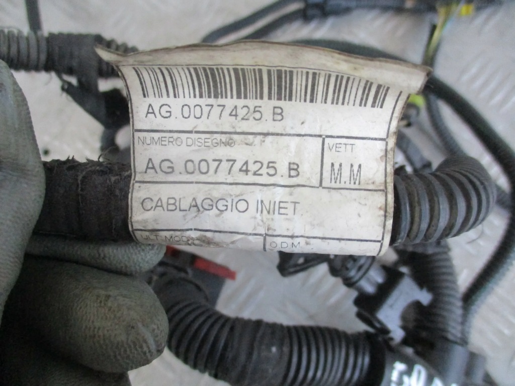 фото №3, Клема плюсова 518272110 fiat grande punto 1.2 b 8v 05-12 r.