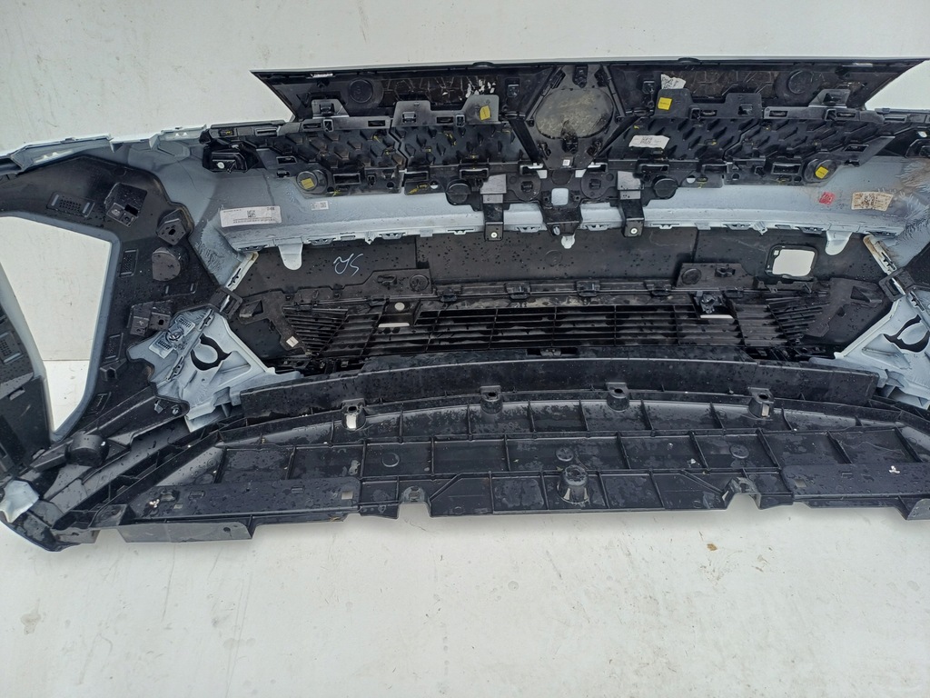 фото №14, Renault scenic v e-tech 2024 бампер перед передній