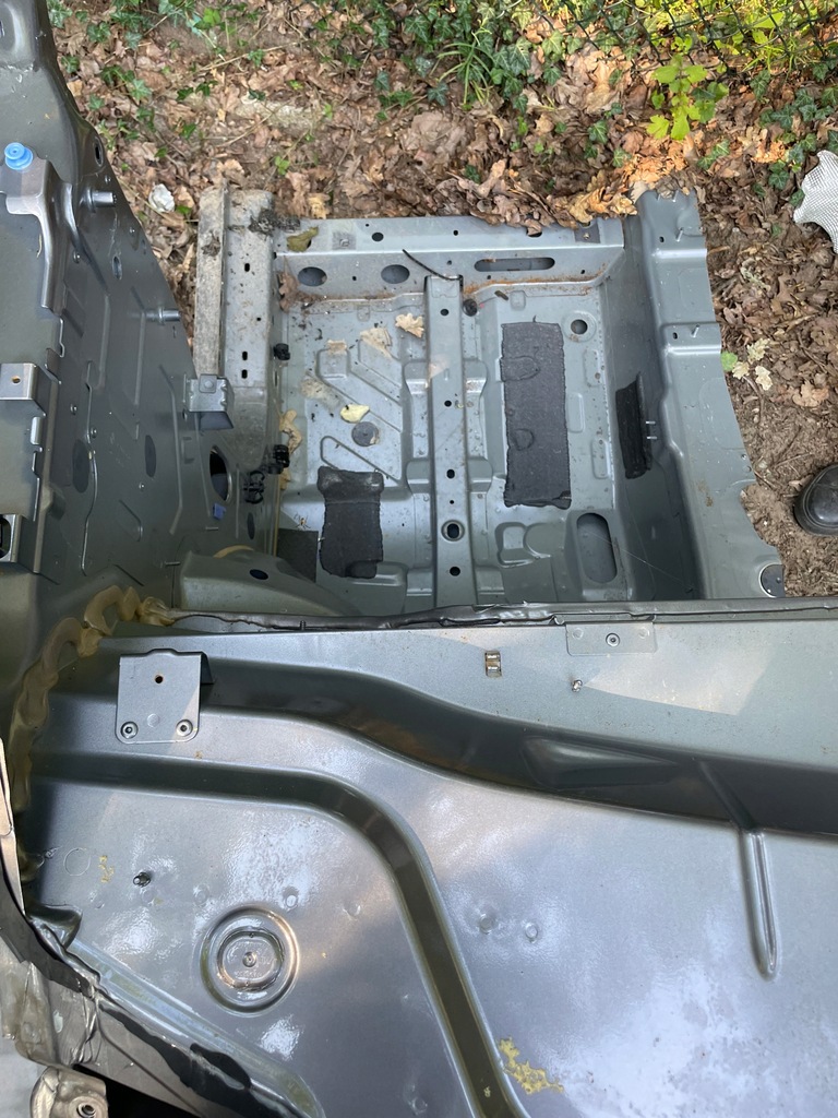 фото №4, Лонжерон четверть перед правая renault scenic iv