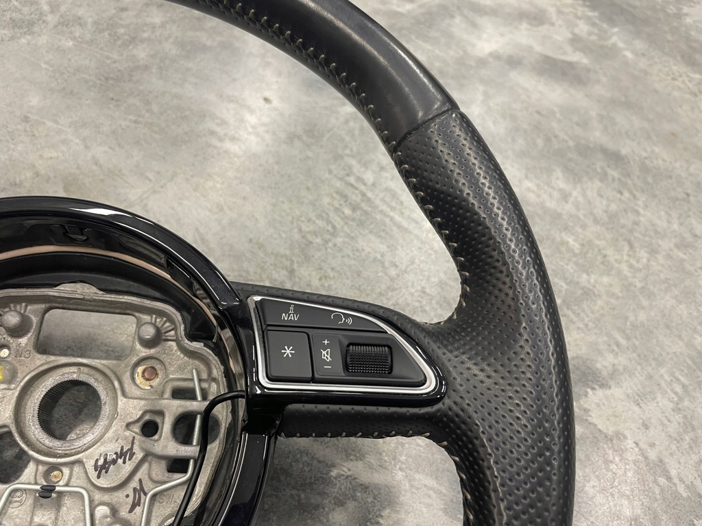 фото №12, Воздуховод audi a6 a7 c7 s-line перфорированная лепестки переключения ładna