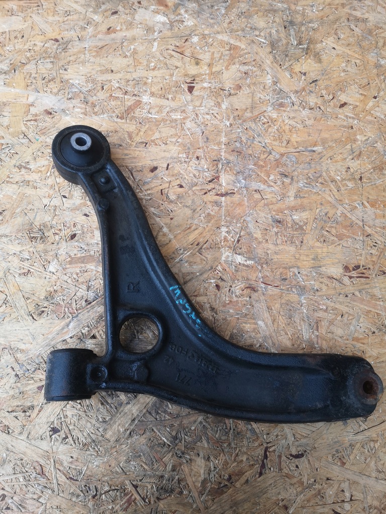 фото №1, Renault master iii важіль правий перед