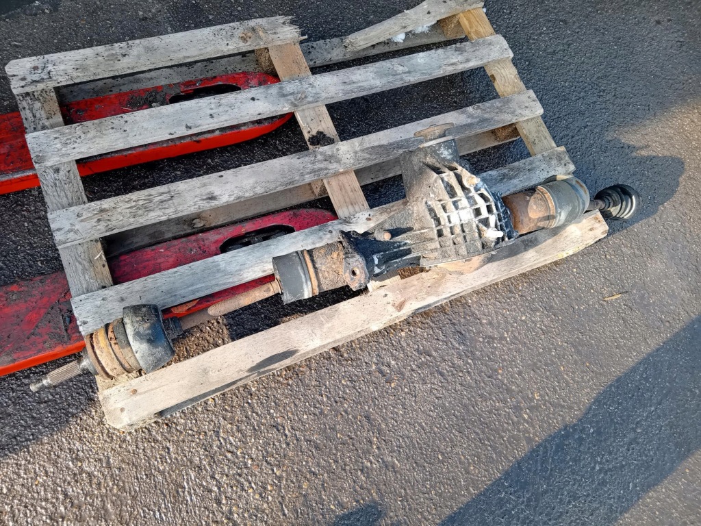 Купити Міст передній lada niva 1 1700 1 4x4