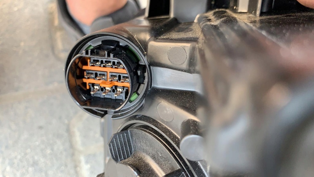 Hyundai kona 2018- full led фара правий перед Оригінал