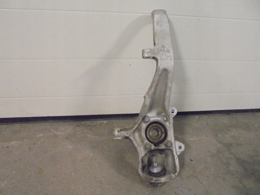 фото №1, Mercedes gl w166 поворотный кулак правый перед