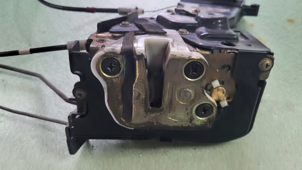 фото №4, Mazda 6 i замок дверь левый перед передний