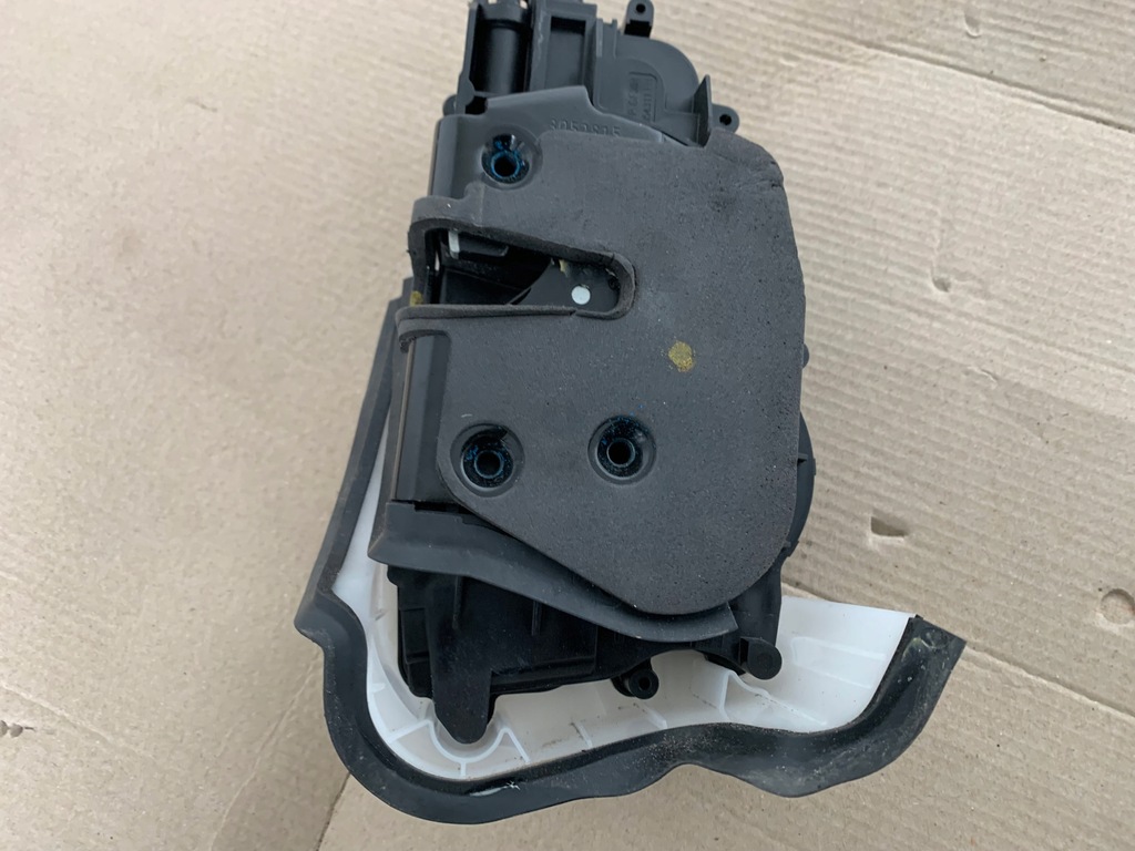 фото №8, Ford mustang mach-e 2021r замок двері задня задніх лівий оригінал