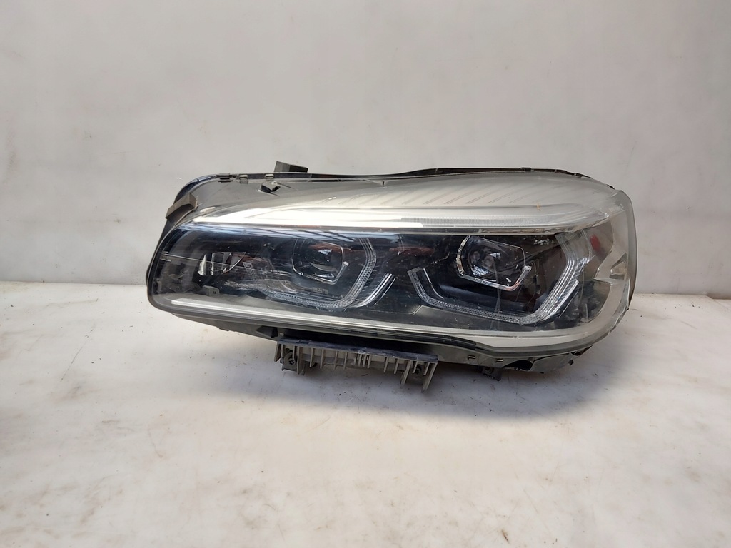 фото №1, Bmw f45 f46 лампа лівий перед full led адаптивний