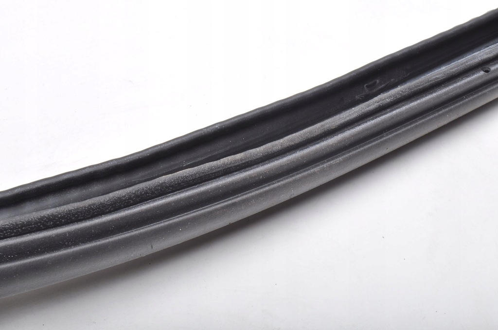 фото №9, Bentley bentayga прокладка дверь левый задняя 36a833721